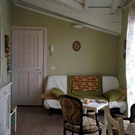 Il Cortile Friendly House Hotel Borgomanero Ngoại thất bức ảnh