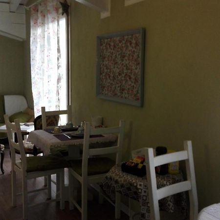 Il Cortile Friendly House Hotel Borgomanero Ngoại thất bức ảnh